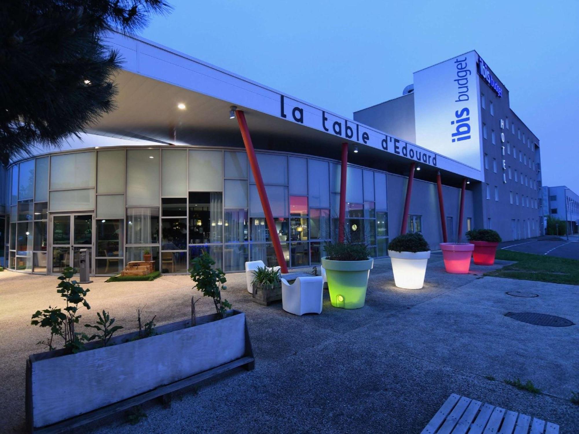 Ibis Budget Nantes Reze Aeroport Exterior foto